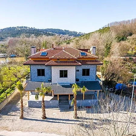 فندق Pieria Luxury أجفا